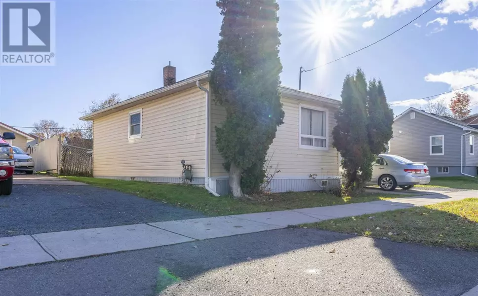 416 Second AVE, Sault Ste. Marie, ON P6C4N3