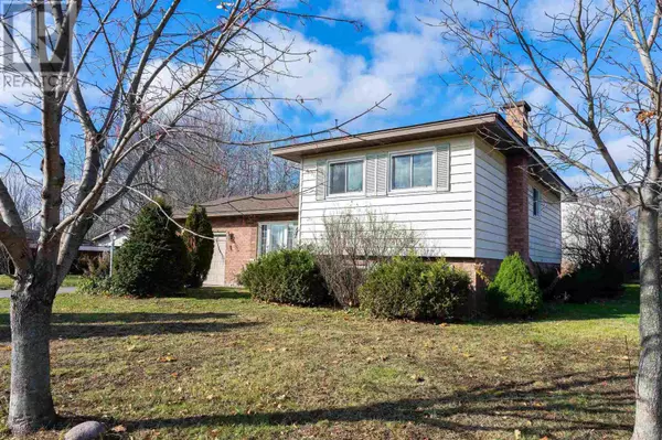 Sault Ste. Marie, ON P6A6M4,163 Parkland CRES