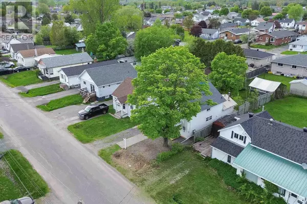 Sault Ste. Marie, ON P6C2P7,278 Selby RD