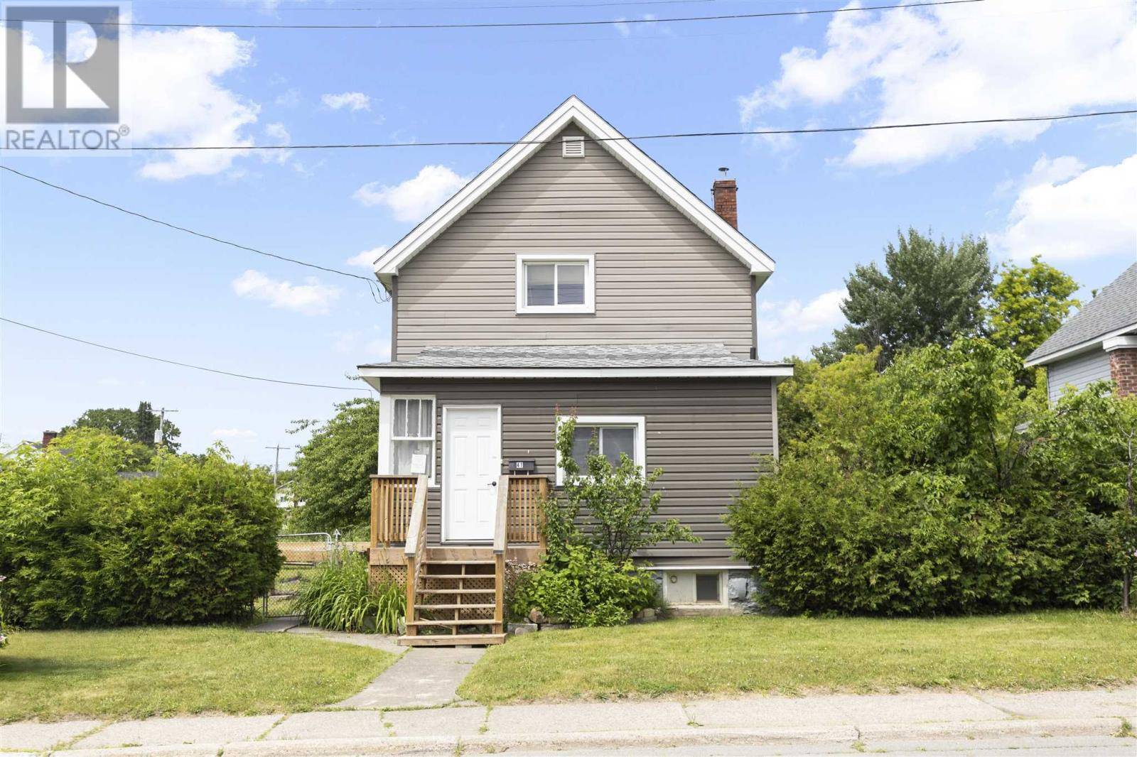 Sault Ste. Marie, ON P6B1V1,41 Wilcox AVE