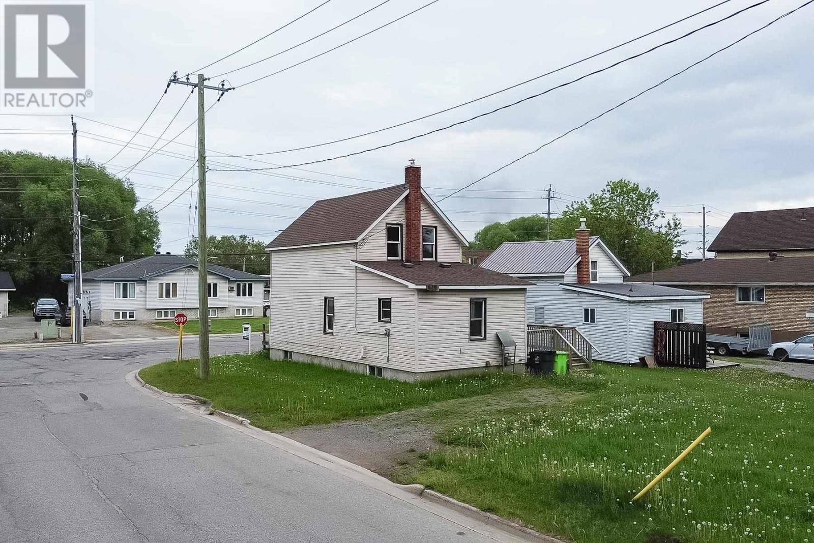 299 Goulais AVE, Sault Ste Marie, ON P6C5A2