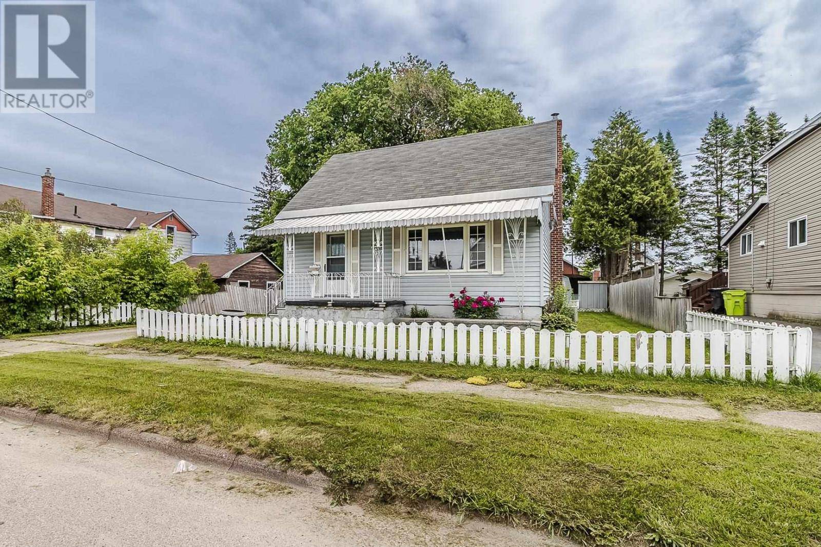 Sault Ste. Marie, ON P6C4L7,290 Fourth AVE