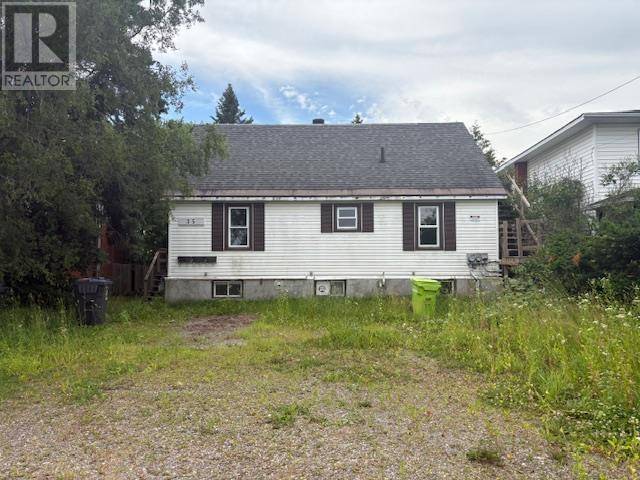35 Fairview AVE, Sault Ste. Marie, ON P6C3B3