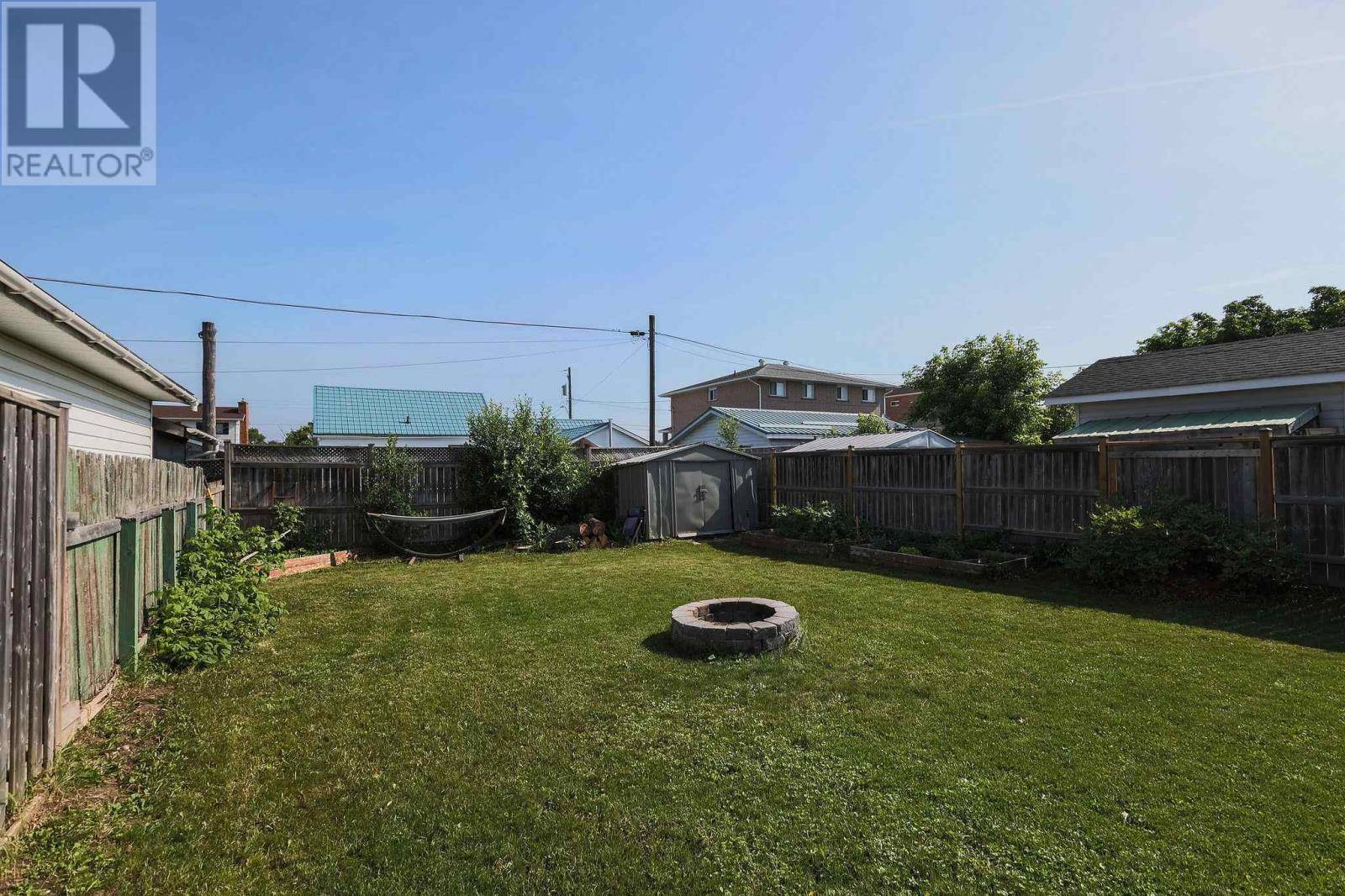 Sault Ste. Marie, ON P6C2W4,328 Kingsford RD