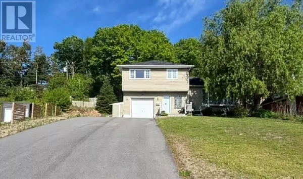 Elliot Lake, ON P5A1G9,26 Dieppe AVE