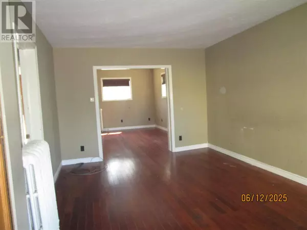 Sault Ste. Marie, ON P6A3Y1,70 Pine ST