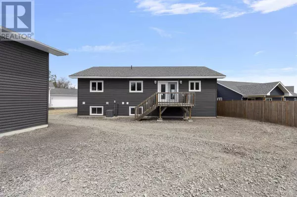 Sault Ste. Marie, ON P6B0A5,39 Saddle CRES