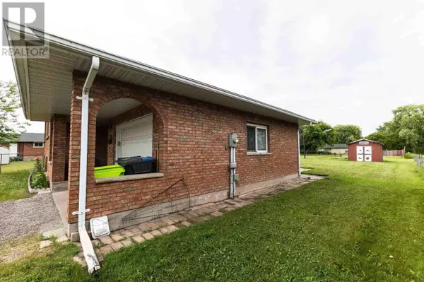 Sault Ste. Marie, ON P6C4B3,16 Dawson AVE