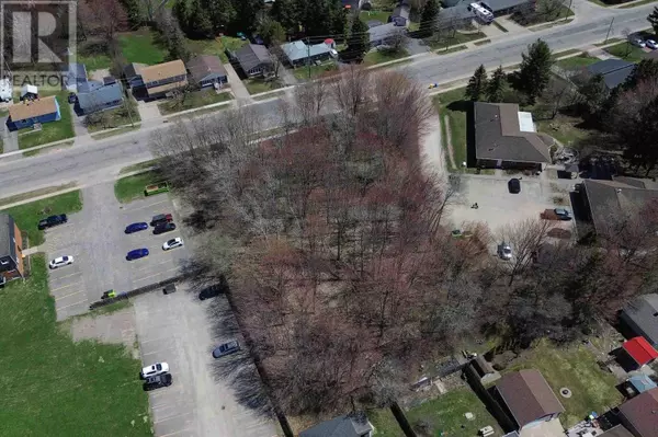 Sault Ste. Marie, ON P6A5Z2,511 Boundary RD