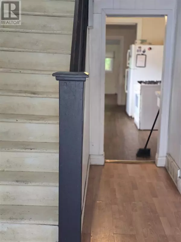 Sault Ste. Marie, ON P6C3H8,521 Bush ST