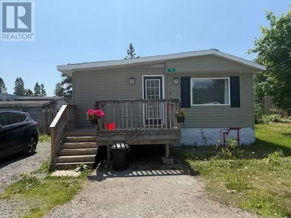 1 Spruce CT, Heyden, ON P6A5K7