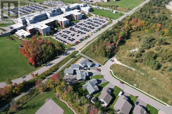 Sault Ste. Marie, ON P6A2G3,39 Saddle CRES