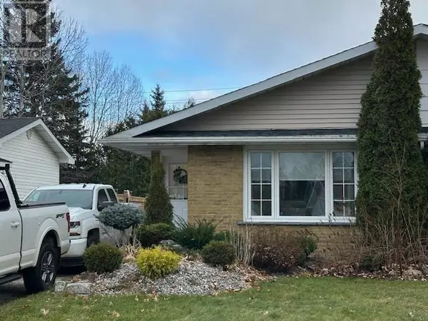 45 Williams ST, Sault Ste. Marie, ON P6A5V3