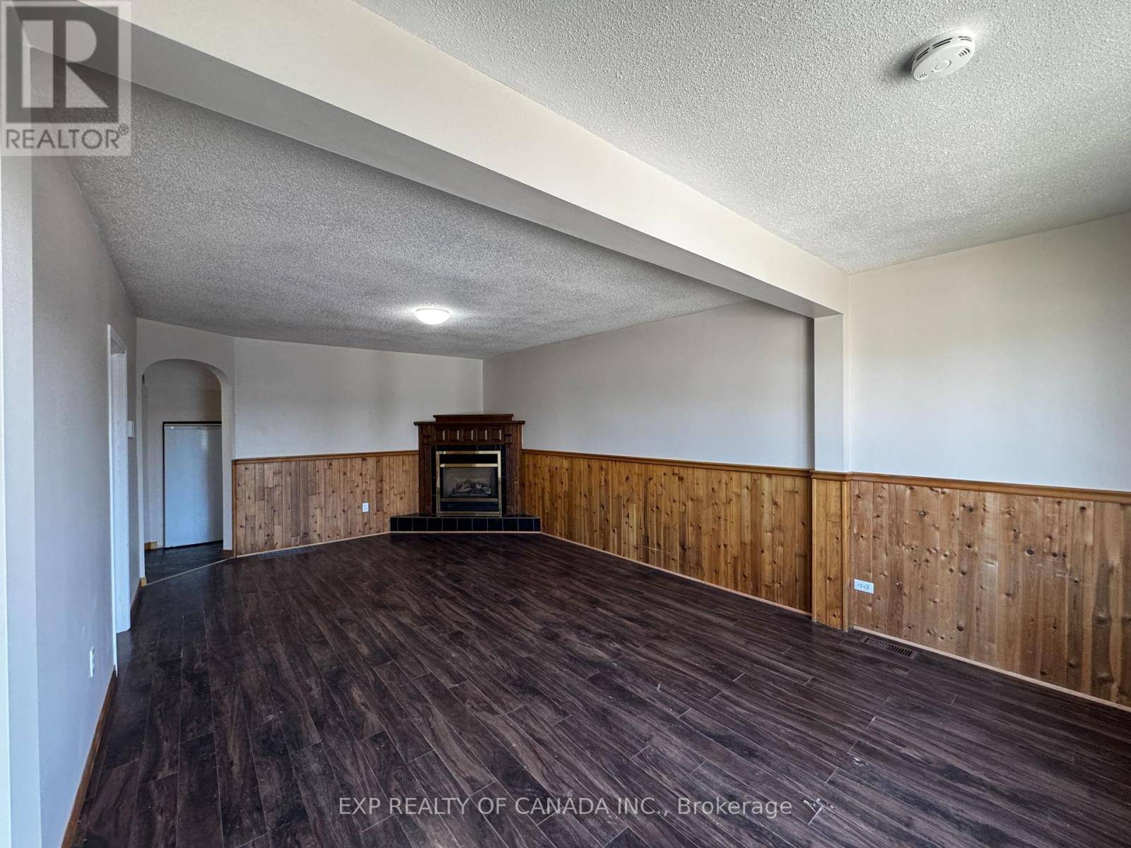Kirkland Lake (kl & Area), ON P2N2S5,13 PREMIER AVENUE W