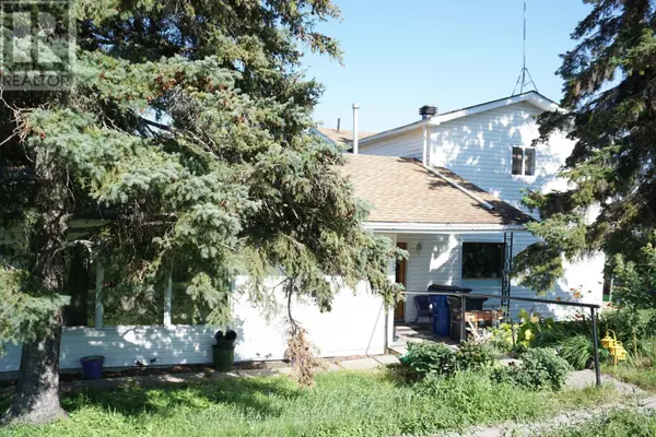 Temiskaming Shores (haileybury), ON P0J1K0,293 MERIDIAN AVENUE