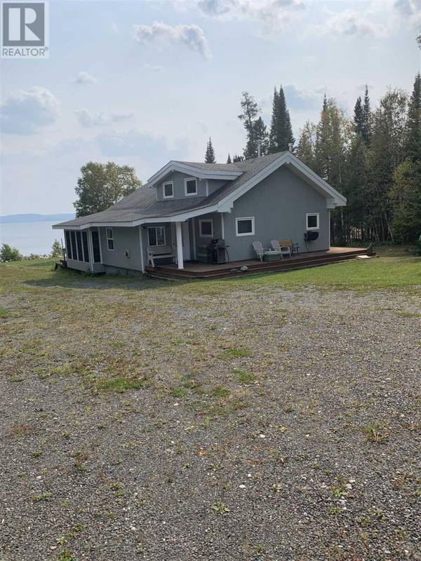 8 Waweig Lake, Rural Thunder Bay, ON P0T1A0