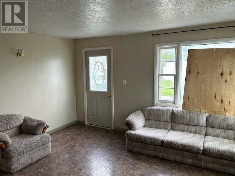 Nipigon, ON P0T2J0,152 First ST