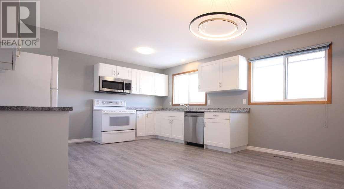 Thunder Bay, ON P7C4S9,322 James St N