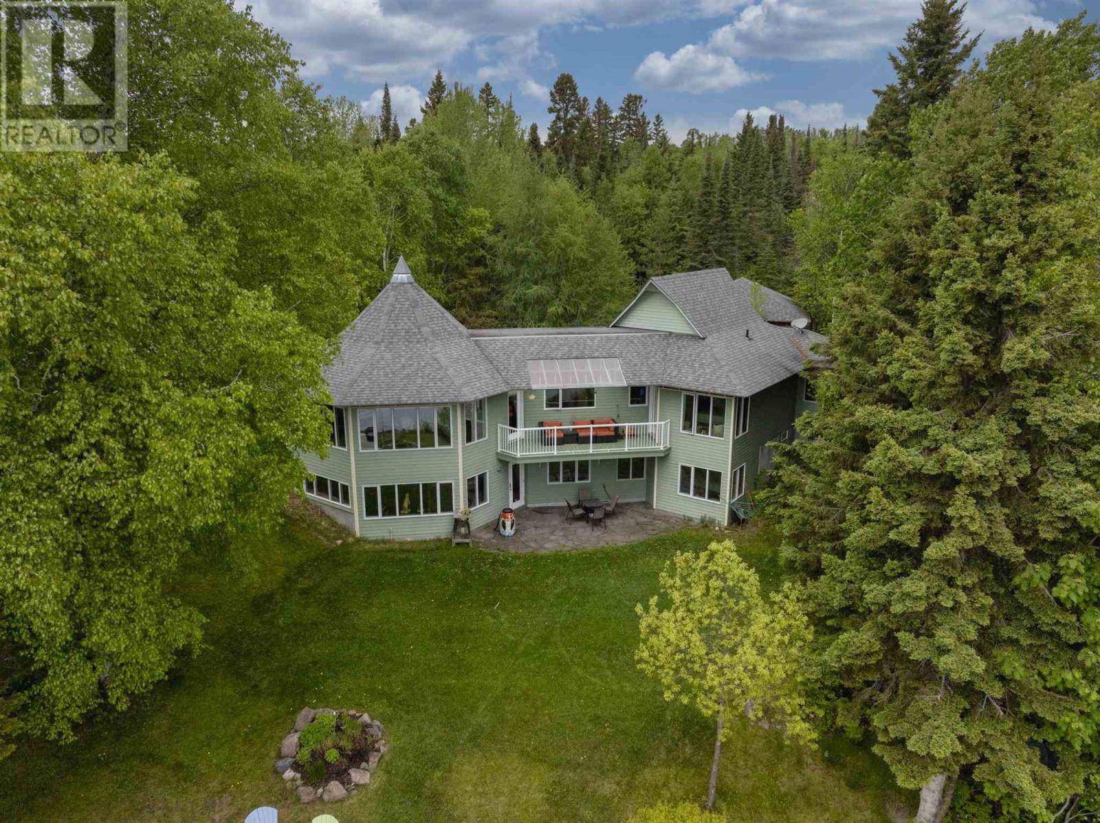 1625 Coral Bay DR, Shuniah, ON P7A0G4