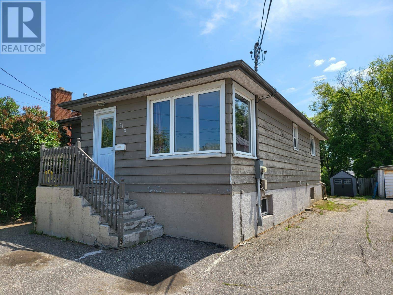 440 Northern AVE, Thunder Bay, ON P7C2V6