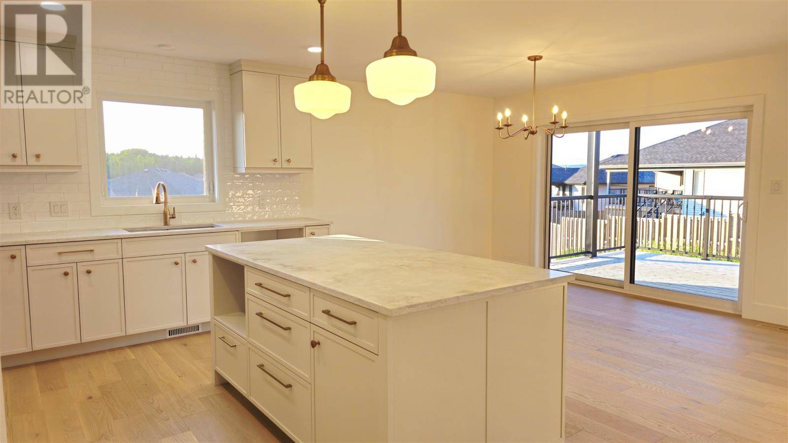 Thunder Bay, ON P7G2T1,509 AQUAMARINE DR