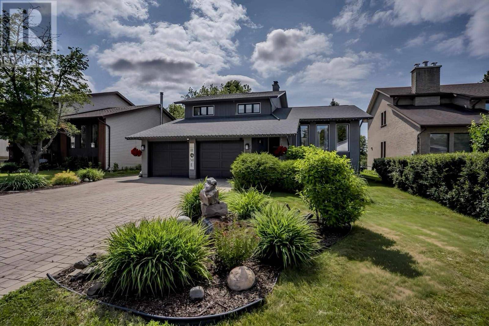 261 Toivo ST, Thunder Bay, ON P7B6K8