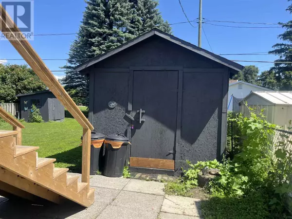 Thunder Bay, ON P7C2A2,2615 Woodlawn AVE