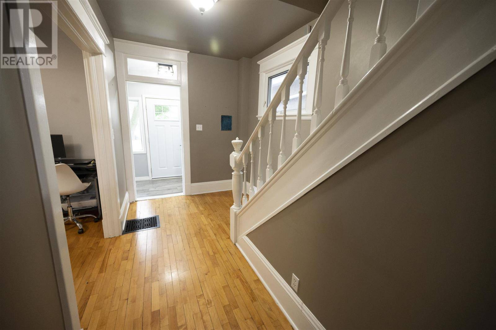 Thunder Bay, ON P7C3V9,235 Syndicate Avenue North