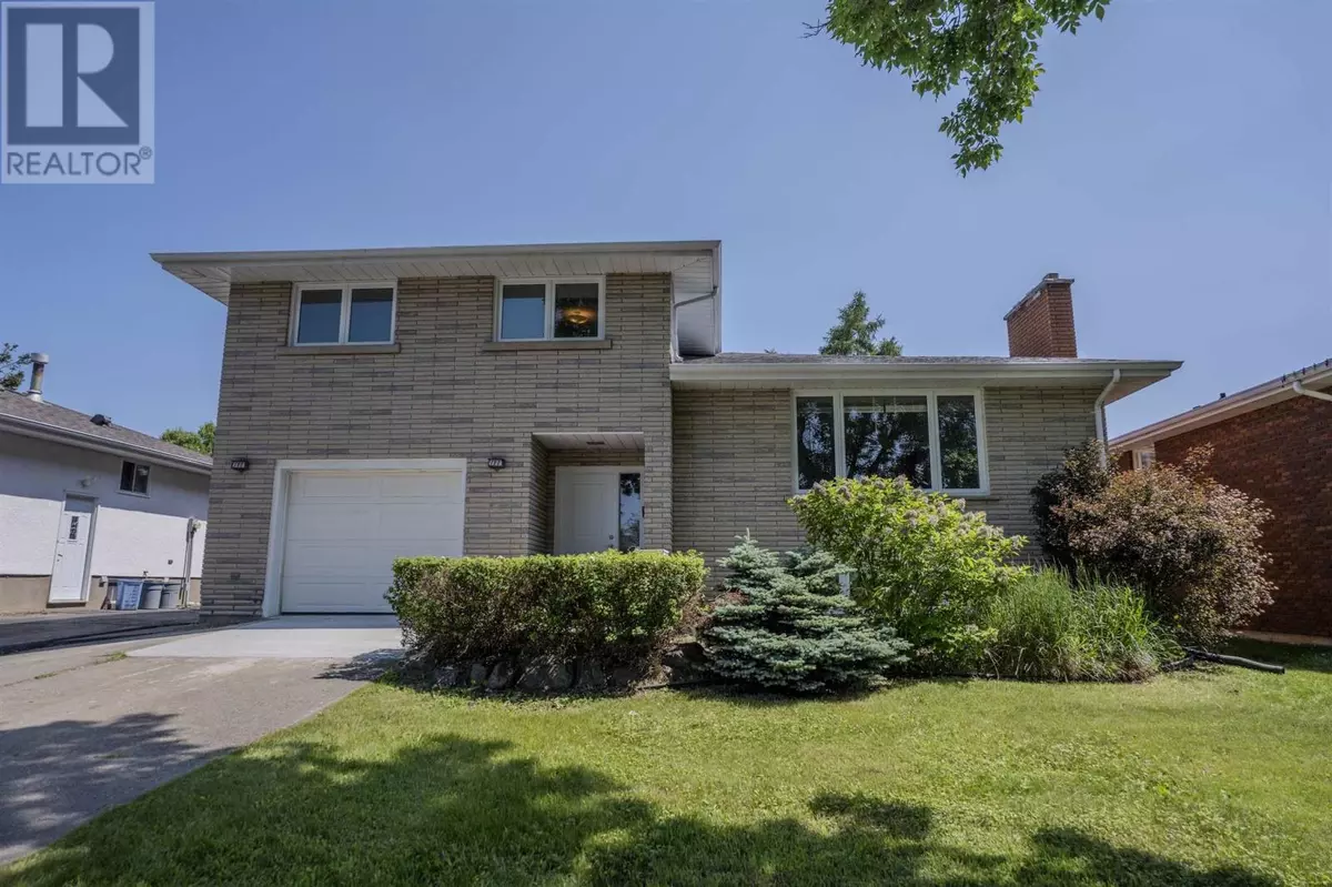 Thunder Bay, ON P7B5J7,180 Evans ST