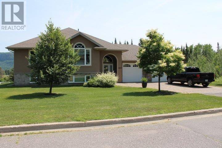 1860 Heathcliff DR, Thunder Bay, ON P7J0K6