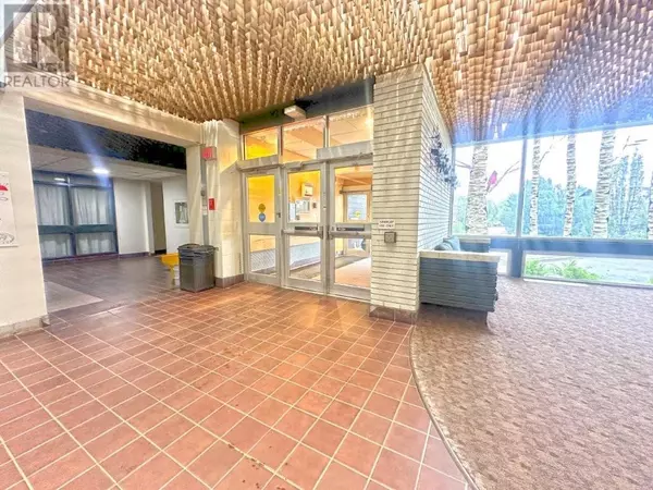 Thunder Bay, ON P7E1G6,104 325 Archibald Street S