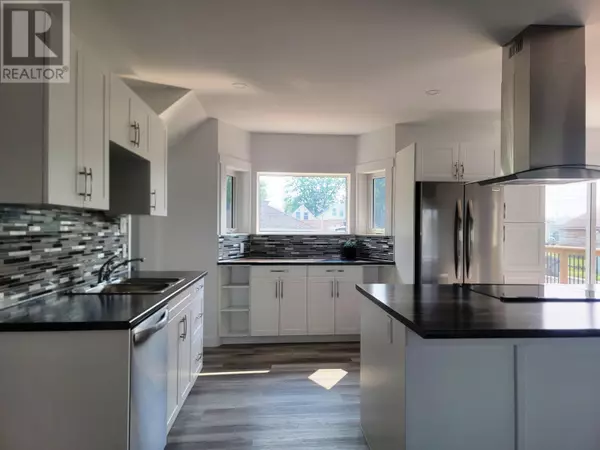 Kenora, ON P9N3B6,27 Rupert RD
