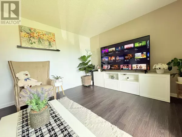 Thunder Bay, ON P7C4M4,423 Westview PL