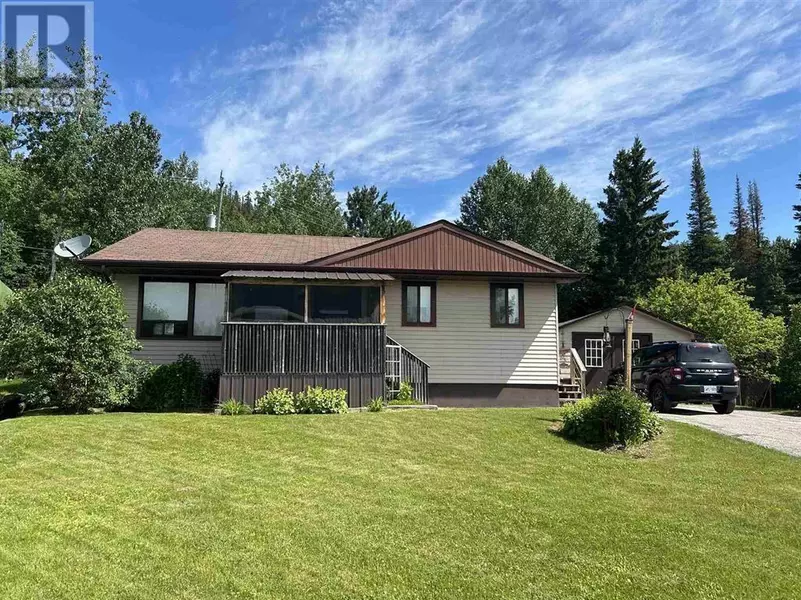 9 Swallow Drive, Manitouwadge, ON P0T2C0