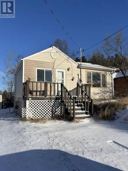 112 Mercury Ave. E, Atikokan, ON P0T1C0