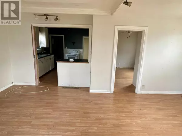 Thunder Bay, ON P7E4J5,118 Mary Street East