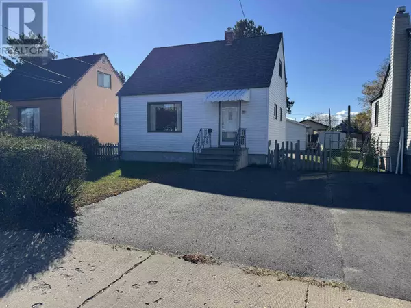 371 Marion ST, Thunder Bay, ON P7A1C6