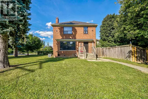 27 WESTGATE BOULEVARD, Toronto (lansing-westgate), ON M3H1N8