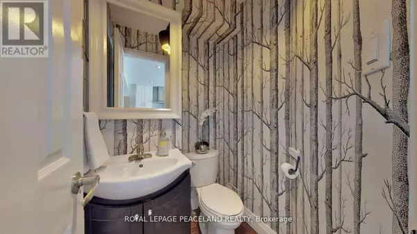 Toronto (casa Loma), ON M5R2A1,47 MELGUND ROAD