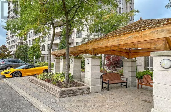 Pickering (town Centre), ON L1V6V4,1000 The Esplanade North #1415