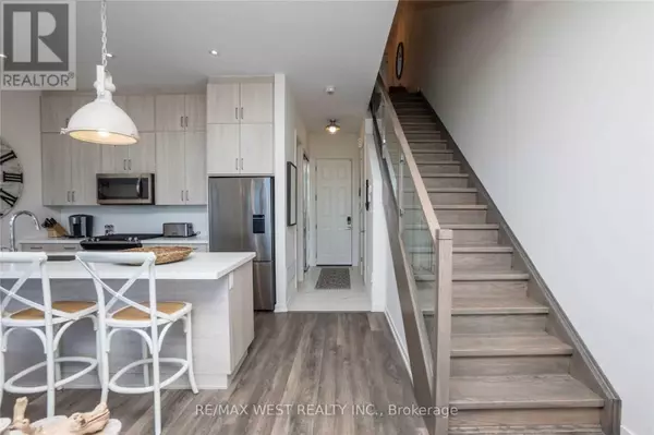 Innisfil, ON L9S3B3,3795 RIVA AVENUE