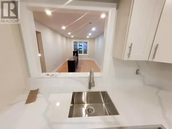 Richmond Hill (langstaff), ON L4B4J6,50 BERESFORD DRIVE