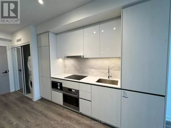 Vaughan (vaughan Corporate Centre), ON L4K5Z7,8 Interchange WAY #3511