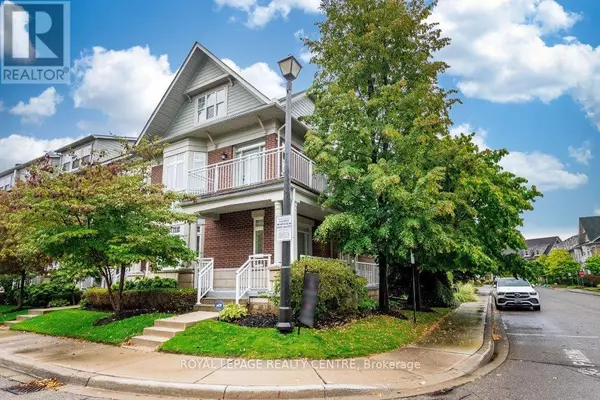 35 COMPASS WAY, Mississauga (port Credit), ON L5G4T8