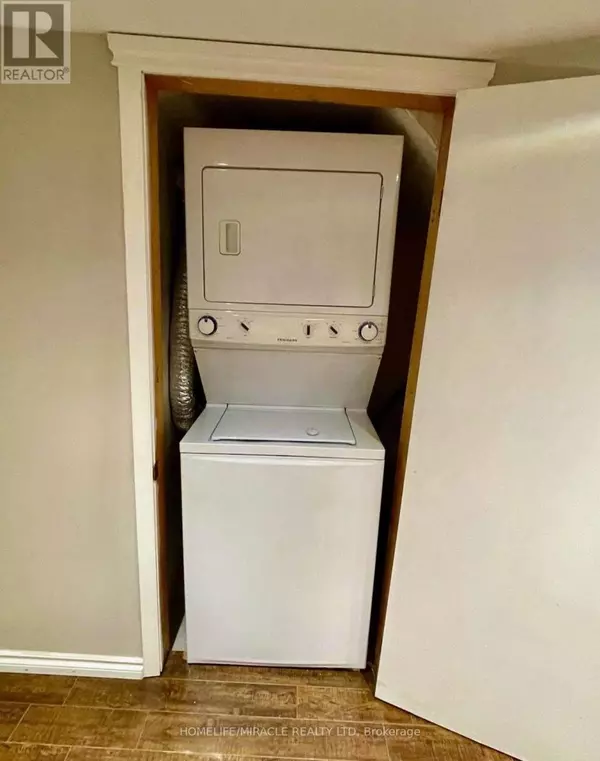 Mississauga (meadowvale), ON L5N2A4,2907 INLAKE COURT (BASEMENT)