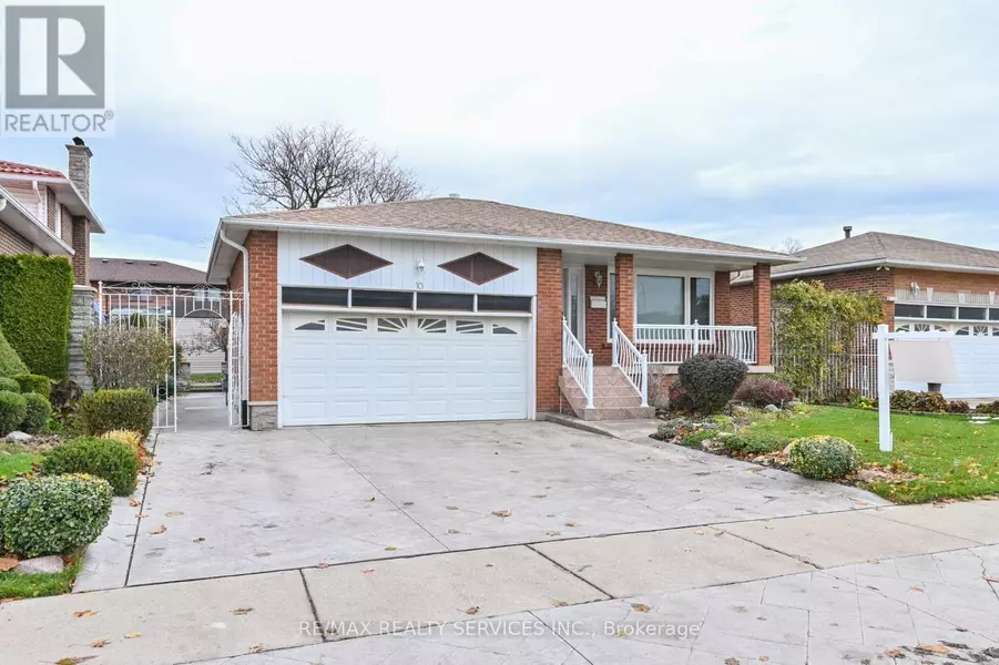 10 PLEASANTVIEW AVENUE, Brampton (brampton West), ON L6X2N9