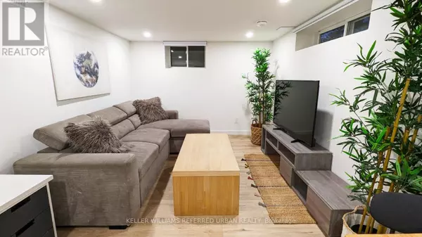 Toronto (humber Heights), ON M9P2A7,2301 Lawrence AVE West #Lower