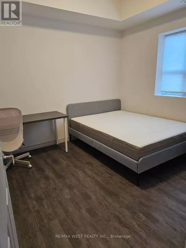 Waterloo, ON N2L3V8,269 Sunview ST #307