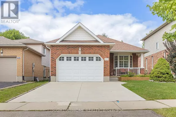 Waterloo, ON N2J4Y4,212 HOLBEACH CRESCENT