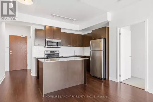 Mississauga (city Centre), ON L5B0G7,360 Square One DR #809